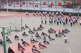 休斯顿太空人投手组在 2022 世界大赛第四战投出史上第二次联手无安打比赛