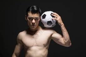 湖人两大败因出炉，东契奇无可奈何！詹姆斯真没借口，一人该弃用