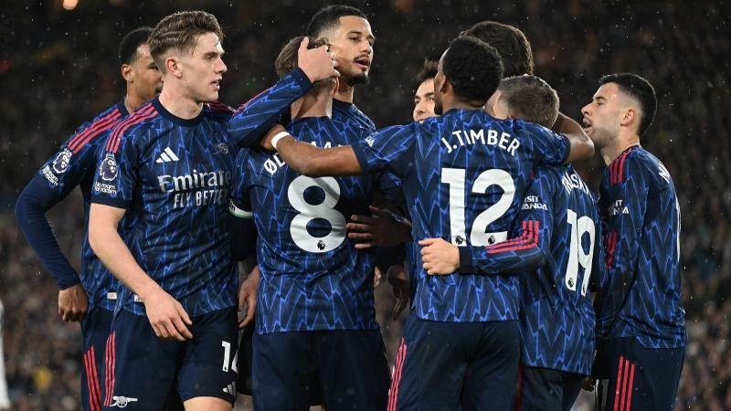 布莱斯·哈珀在 2022 国联冠军赛击出送勇士回家的逆转本垒打